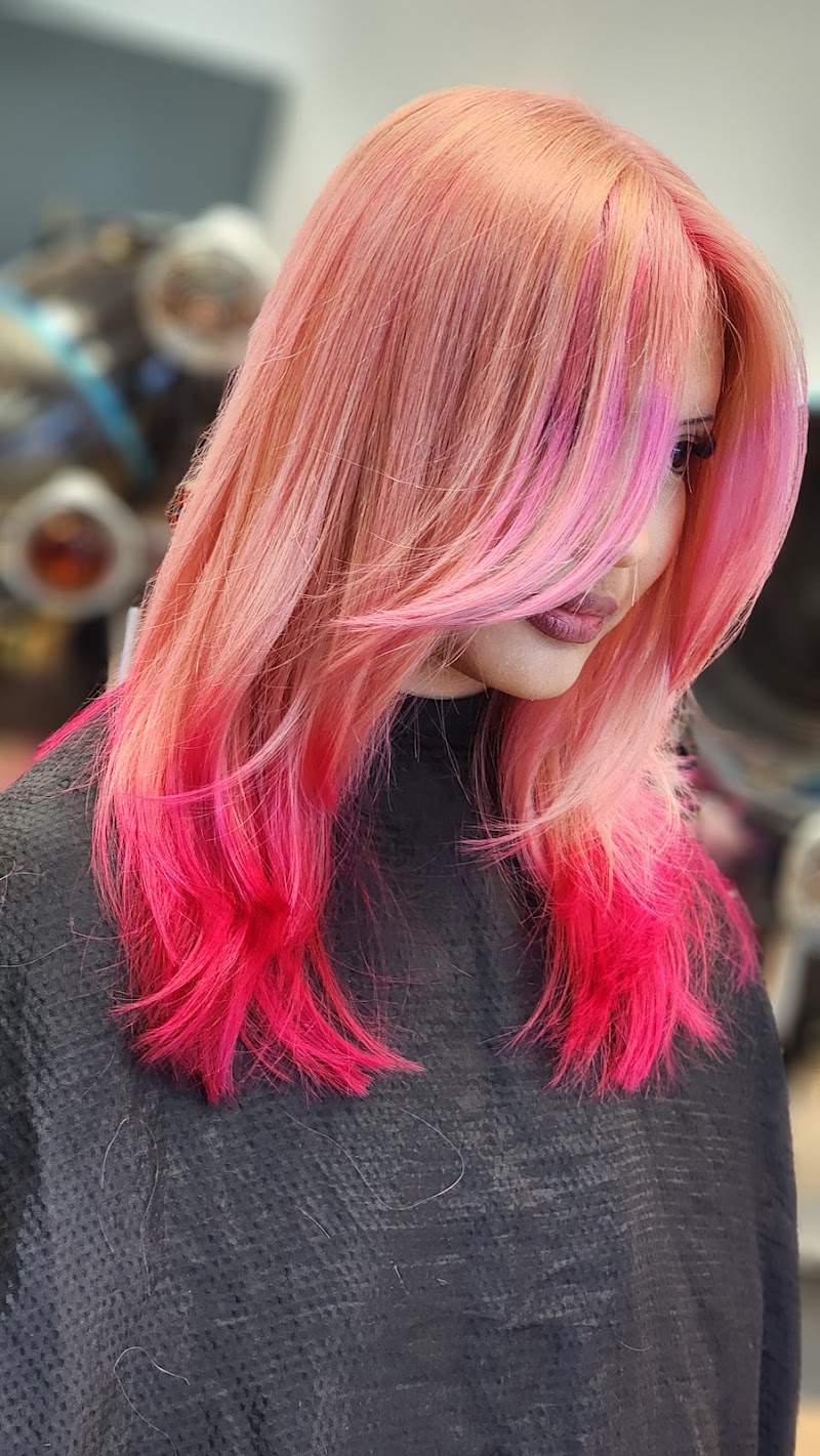 Kandys Kutz, beauty salon in Thornton, CO, photo 6 of 10
